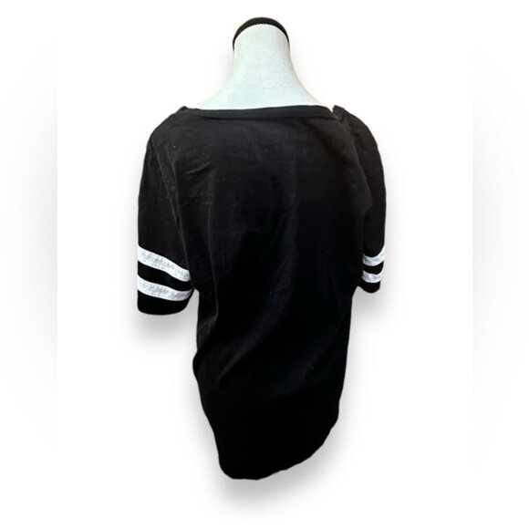 Women’s torrid 1 Black Graphic Football Tee I Speak Fluent Sarcasm - Picture 5 of 9